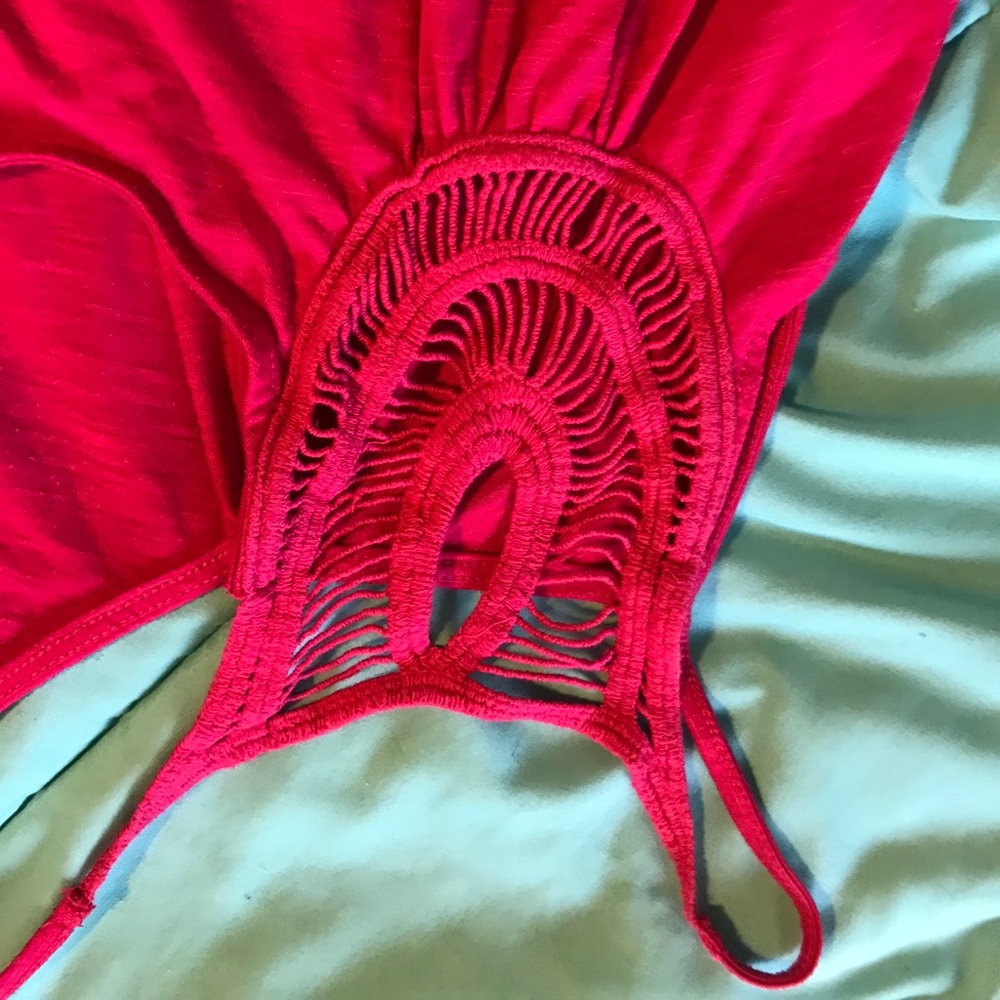 Pink top - Picture 2 of 3